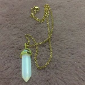 NWT Opal Point Necklace
